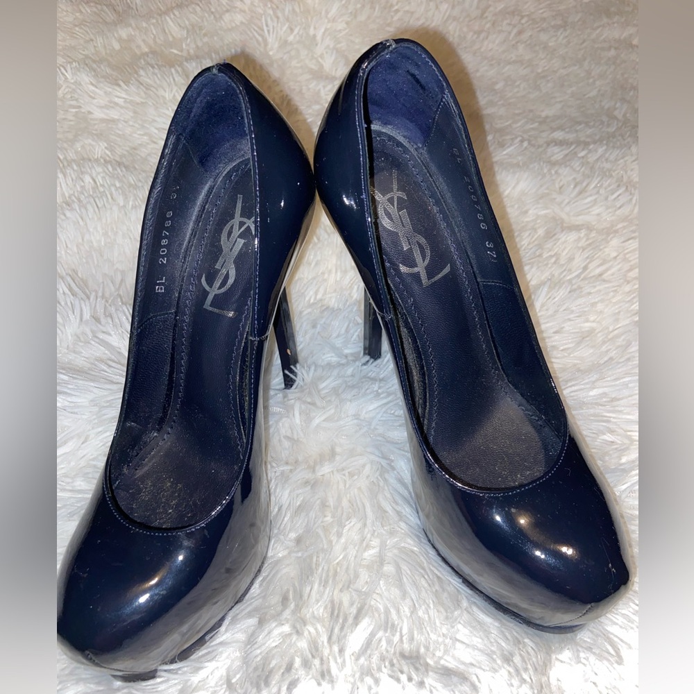 Yves Saint Laurent Women's TRIBTOO 105 Pumps - Vitelli Vernice Soft Notte